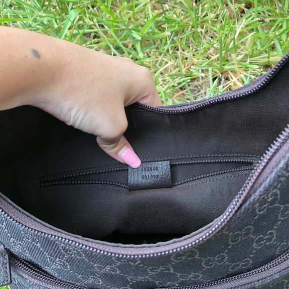 Gucci Monogram Vintage Purse - Picture 2 of 4